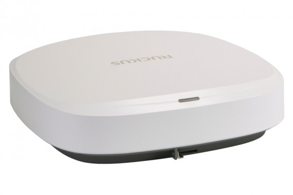 RUCKUS Networks wireless ap • wifi7 • 4x4 • indoor • 10gbe • r770 • 1 radio ble/zigbee + 1x usb • beamflex+