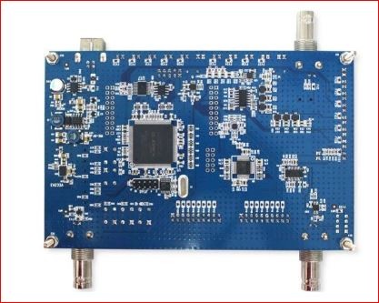 Siglent STB-3 Demonstrations Board / Das STB-3 Demonstrations Board wurde als Lehr-/Trainingshilfe entwickelt